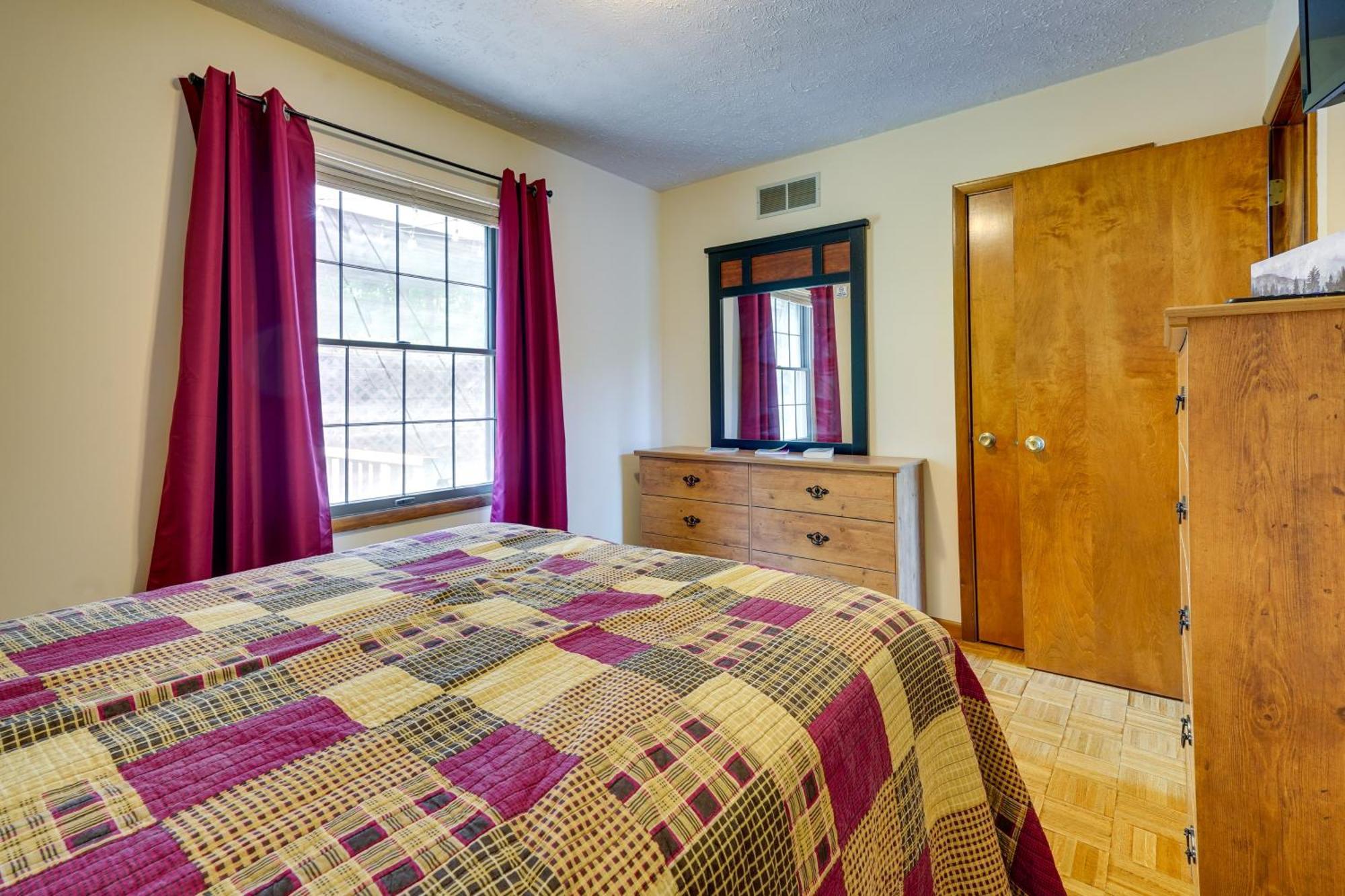 Howard Cabin Rental About 3 Mi To Apple Valley Lake! Mount Vernon Esterno foto